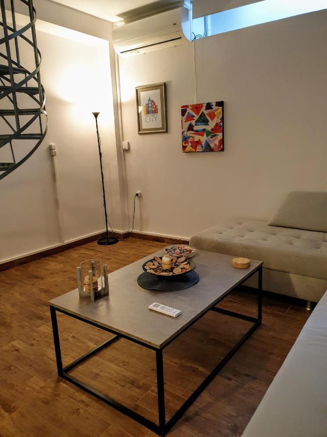 City House Loft Lägenhet Kalamata Exteriör bild