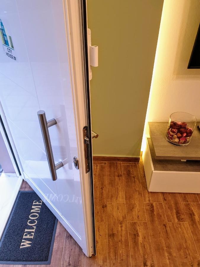 City House Loft Lägenhet Kalamata Exteriör bild